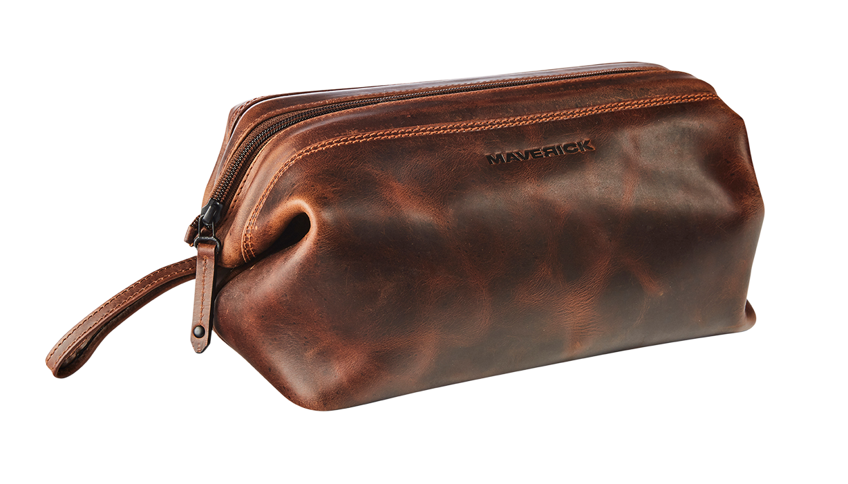 Leather oval toiletbag